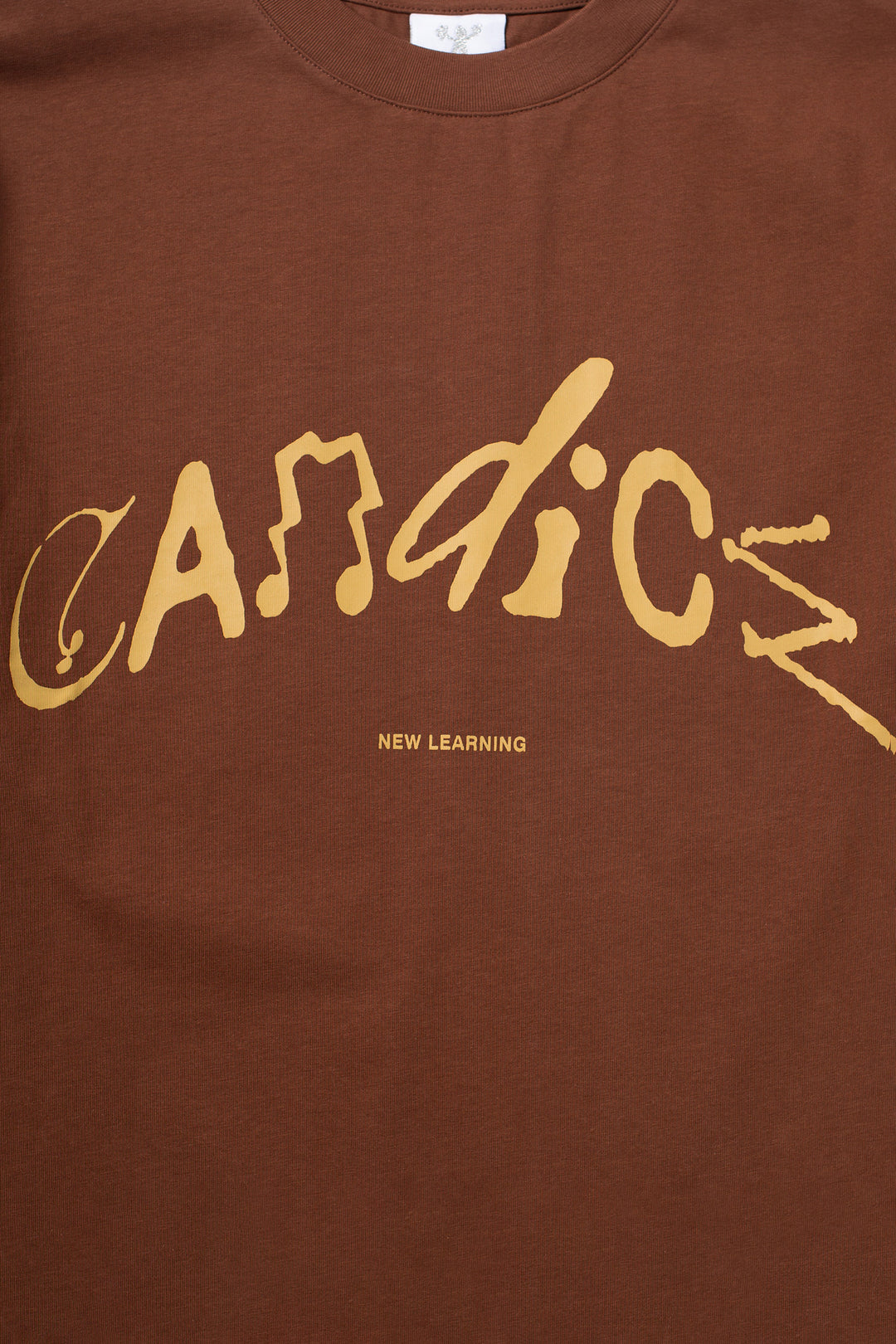 Candice - Trivial Tee - Brown