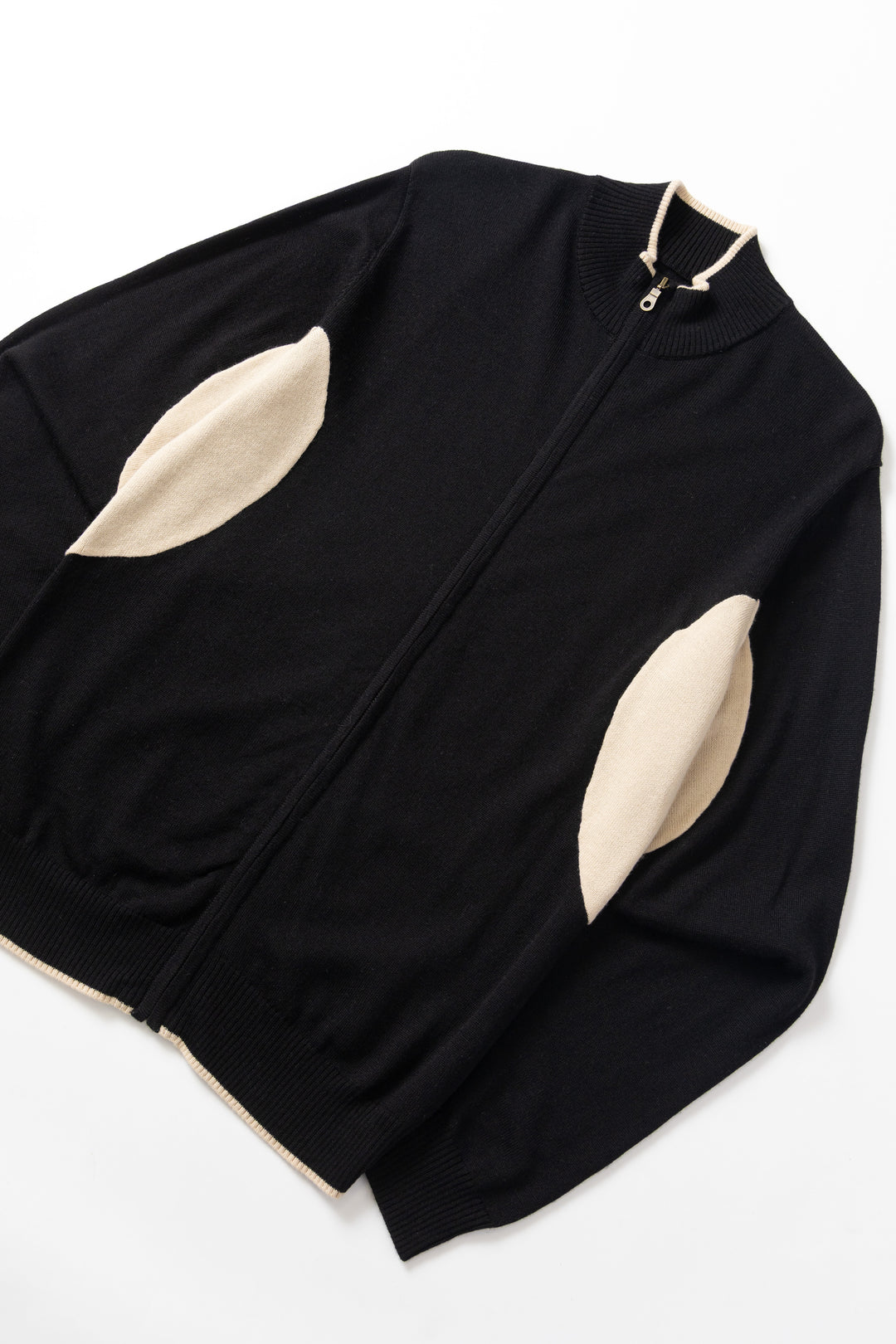 Larriet - Gains Knit - Black