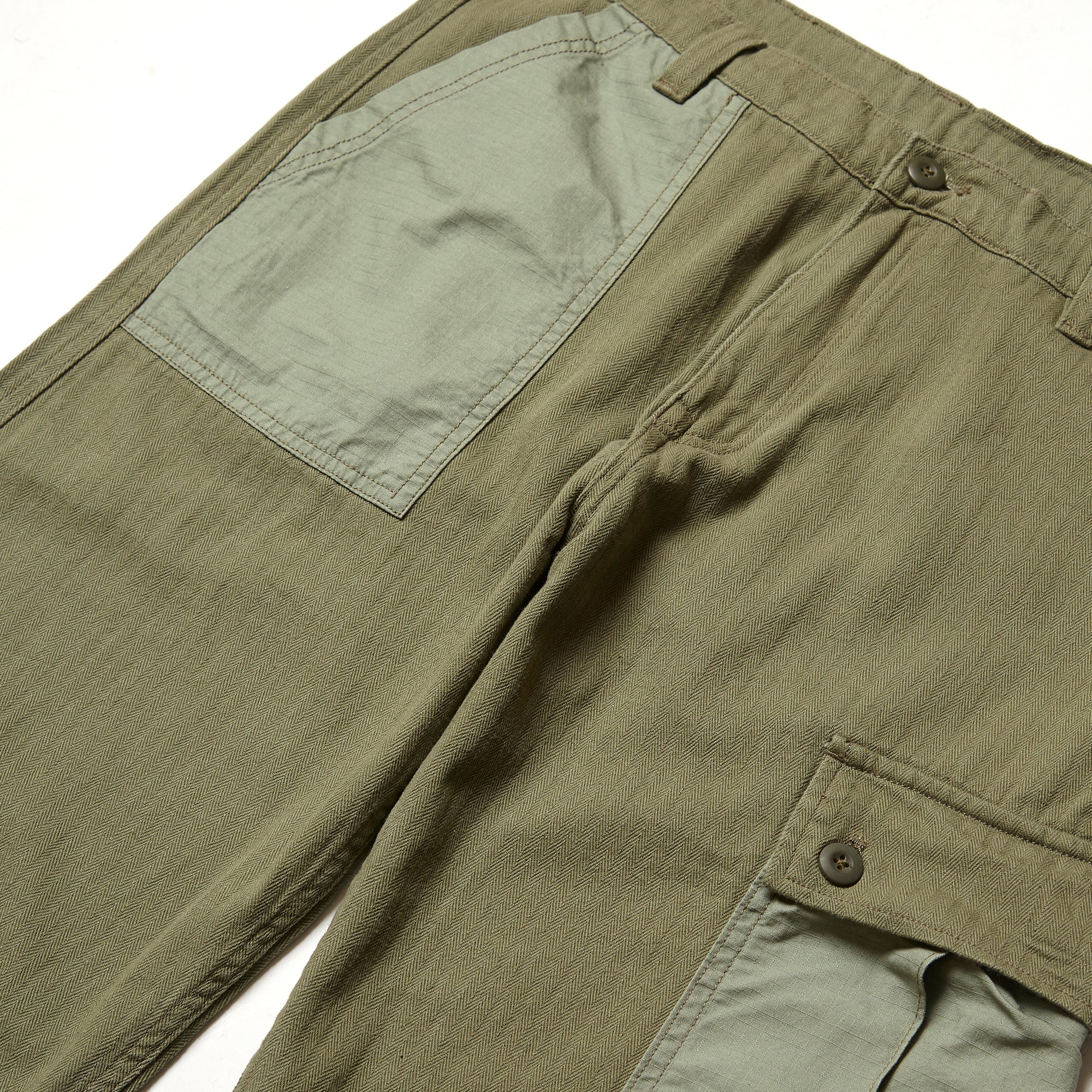 Blacksmith - Tonal Cargo Pants - Olive | Blacksmith Store