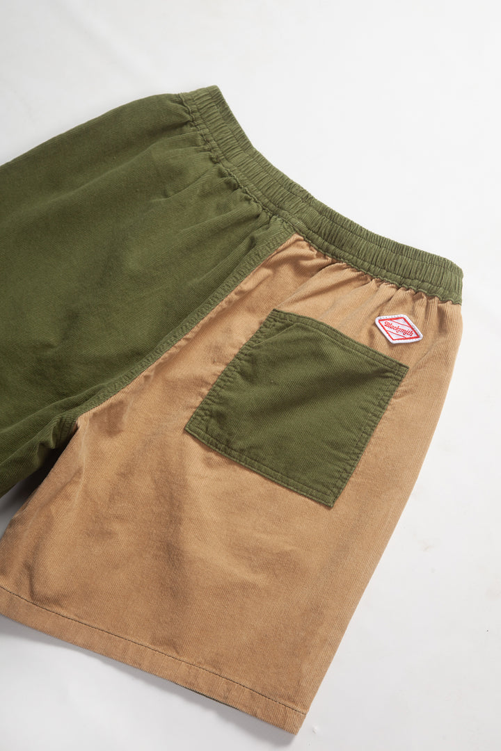 Blacksmith - Corduroy Easy Shorts - Olive/Tan